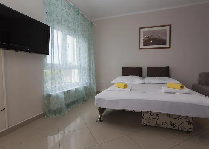 Damjanovic * Makarska