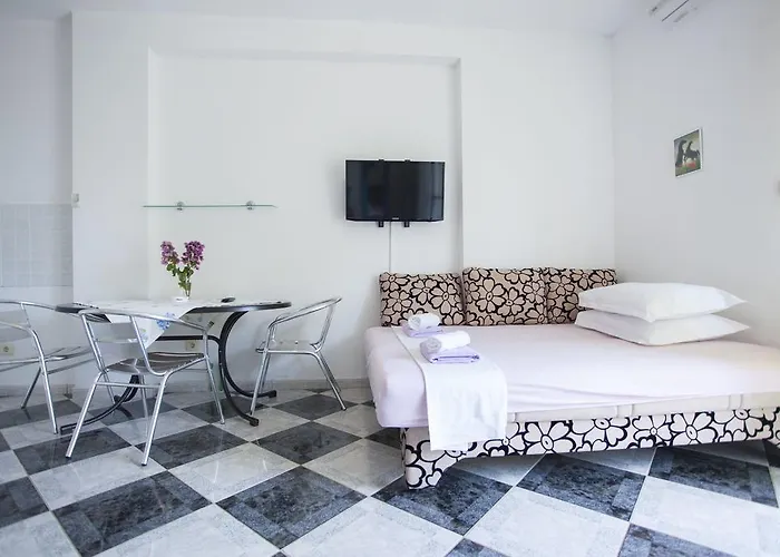 Damjanovic * Makarska