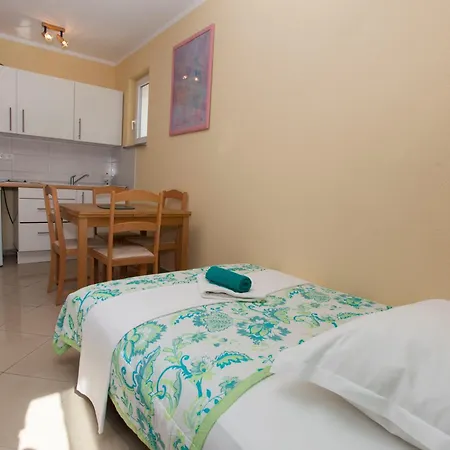 Damjanovic Lägenhet Makarska