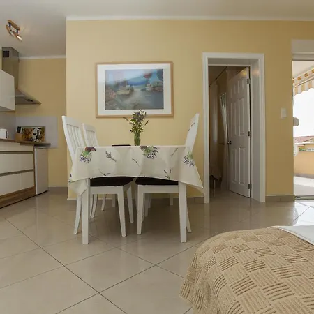 Damjanovic Apartment
