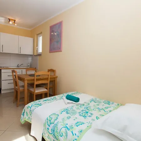 Damjanovic Apartment