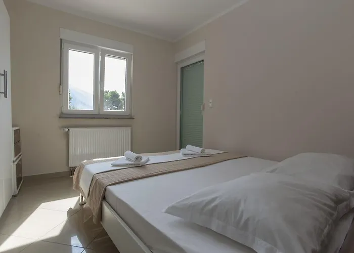 Damjanovic Apartman Makarska