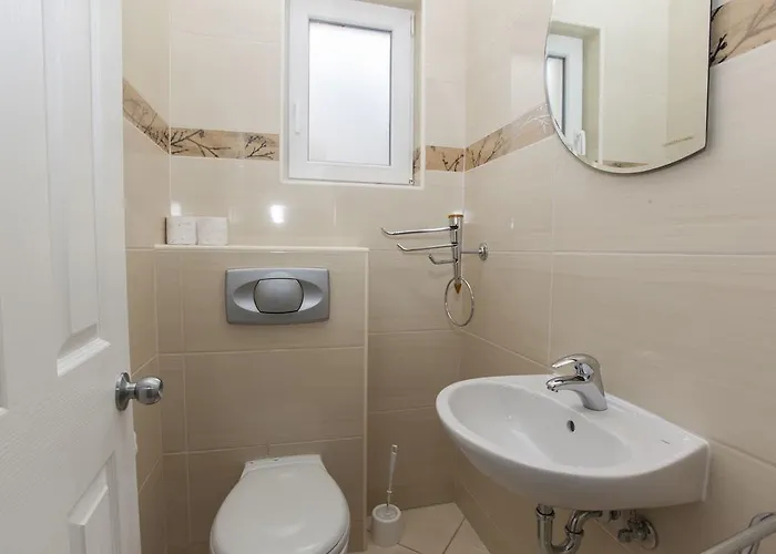 Damjanovic * Makarska