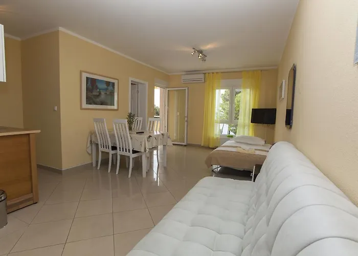 Apartman Damjanovic *